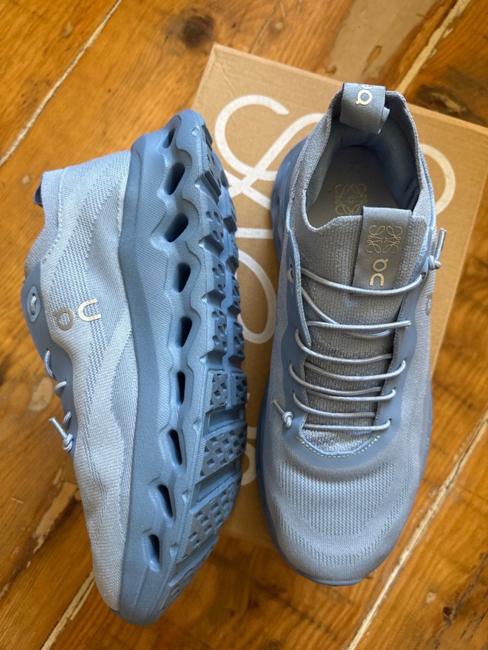 Loewe OnCloud light blue size 7